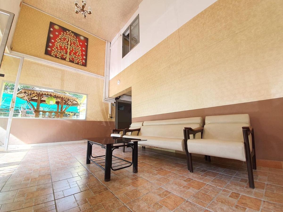 Sirikarn Apartment バンコク都 エクステリア 写真